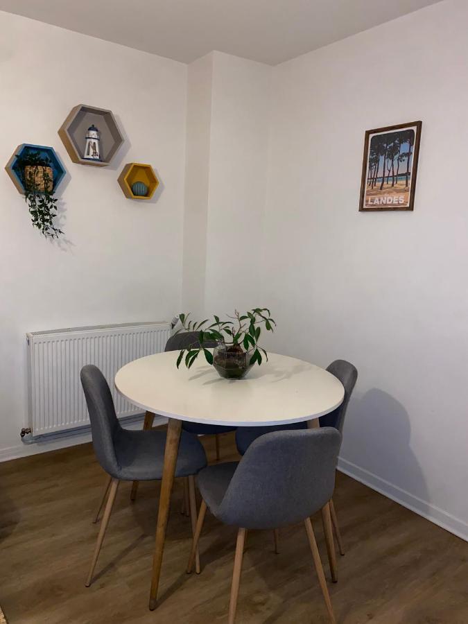 Superbe Appartement Au Calme Avec Parking Gratuit. Mérignac Eksteriør bilde